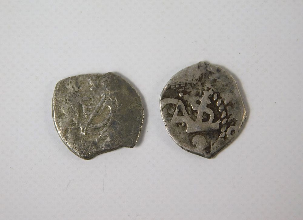 Lot 230: 2 Charles II 1/2 Reale