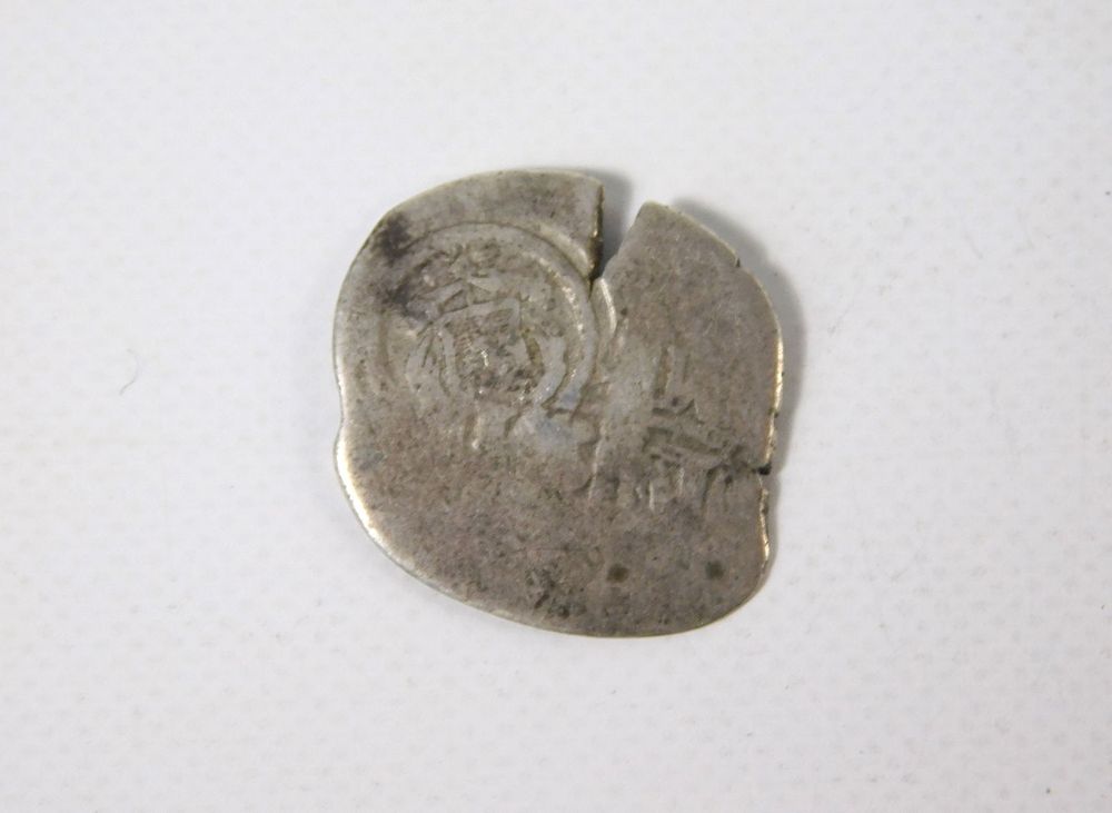 Lot 248: Pillar & Wave Style 1 Reale