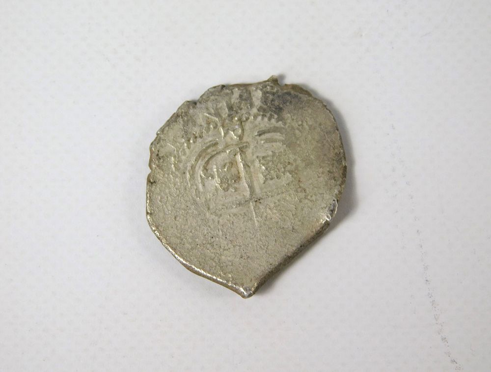 Lot 249: Pillar & Wave Style 1 Reale