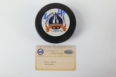 Brian Leetch New York Rangers Signed Stanley Cup Hockey Puck. Comes with Steiner COA. All 