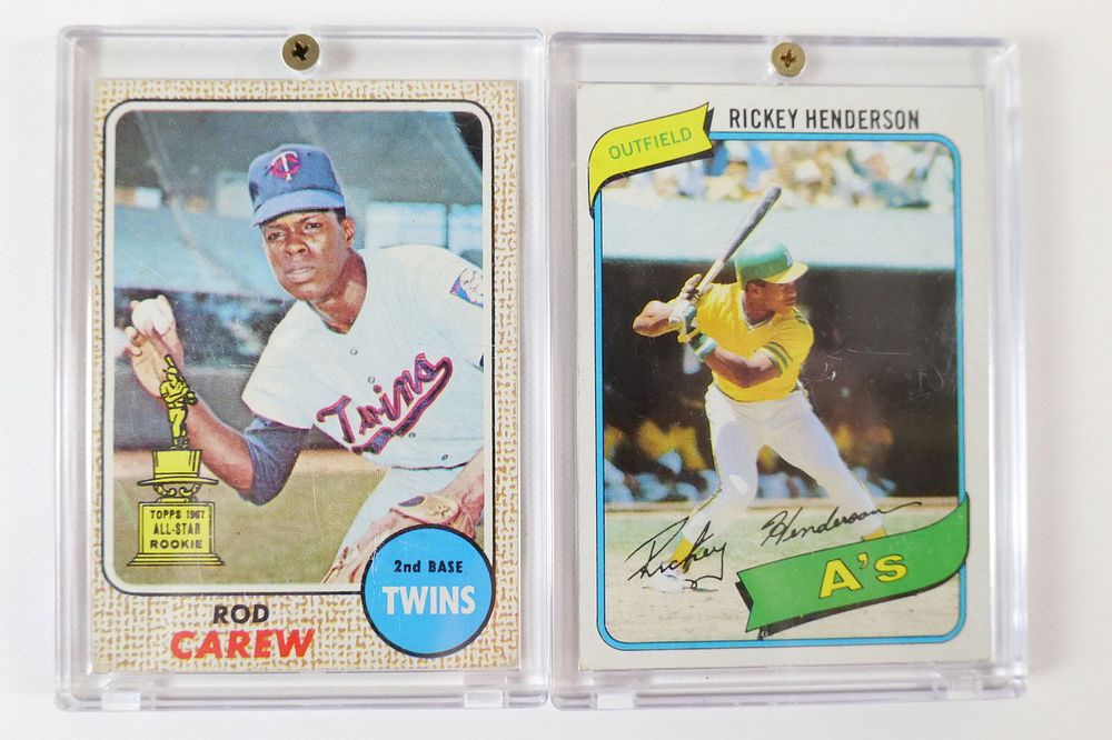 Lot 230: Lot of 2 MLB Rookie Cards