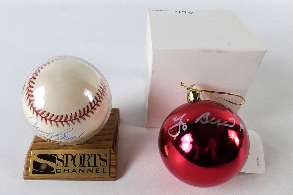 Lot 263: Lot of Baseball Autographs