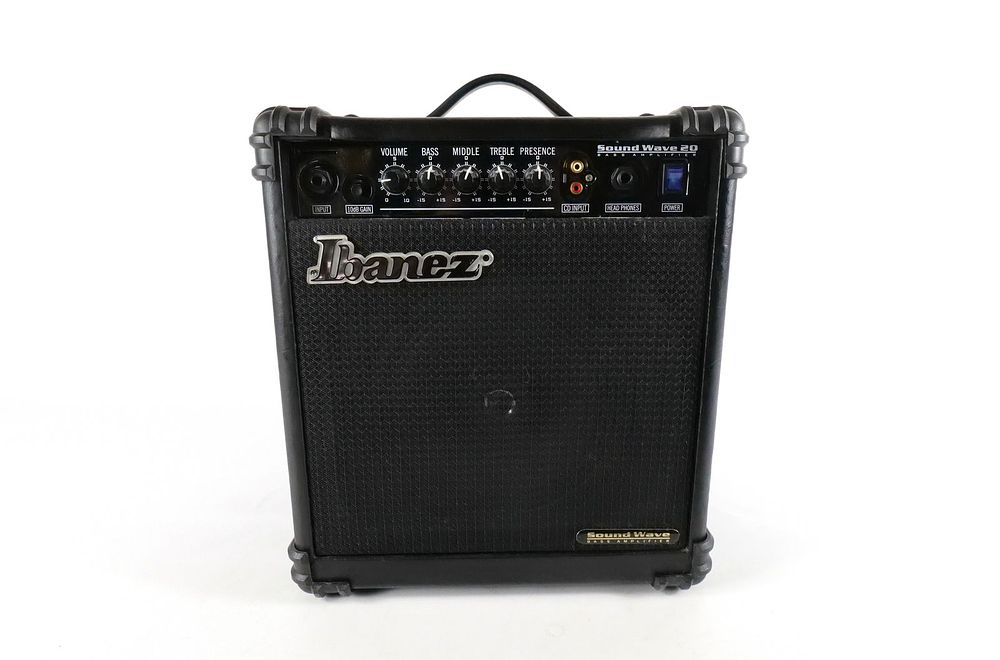 Lot 237: Ibanez SoundWave 20 Guitar Amp