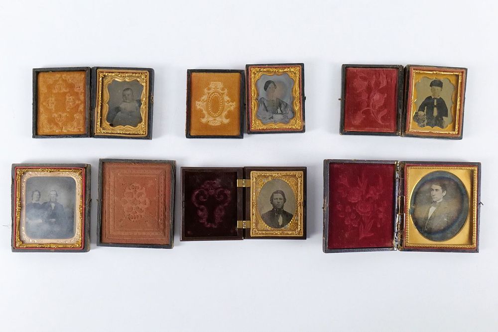 Lot 332: Group Lot of Tintype and Daguerreotype Photos in Victorian Frames