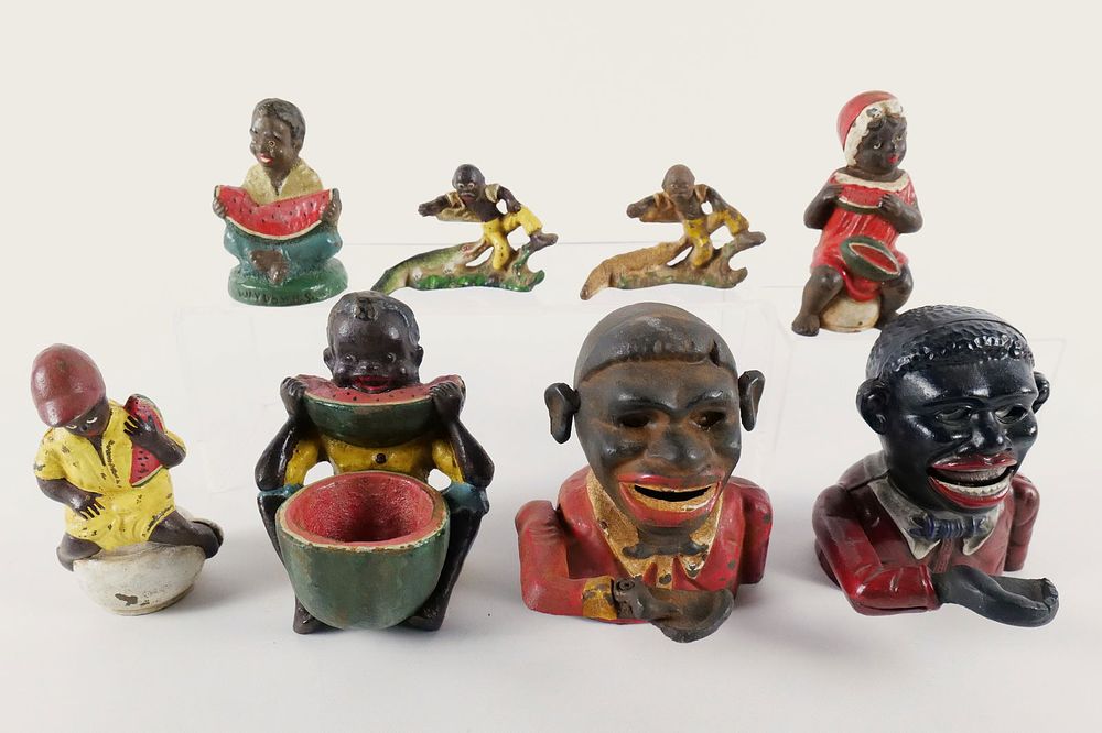 Lot 335: Lot of Cast Iron Americana Items