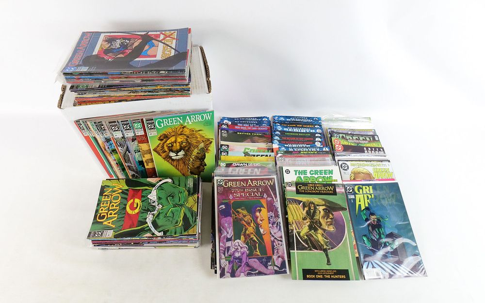 Lot 218: Lot of Green Arrow Comics