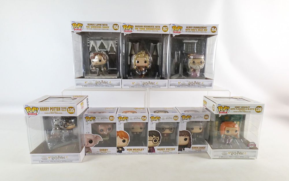 Lot 331: Lot of 9 Funko Harry Potter Pops