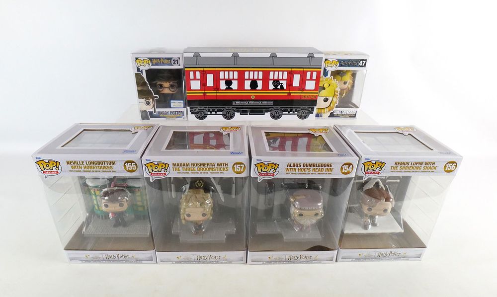 Lot 336: Lot of 7 Funko Harry Potter Collectibles
