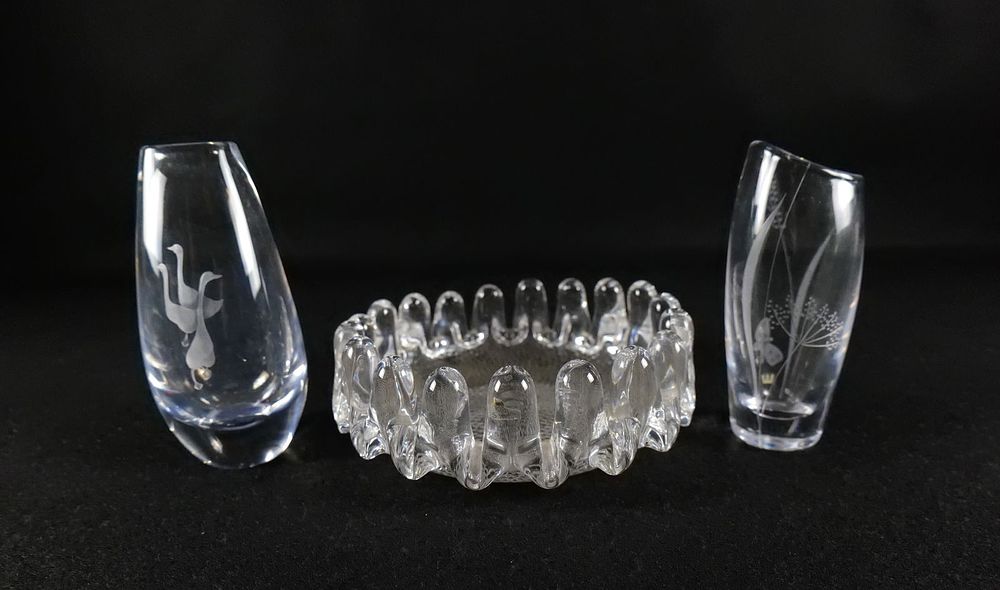 Lot 316: Lot of 3 Kosta Boda Swedish Crystal Pieces