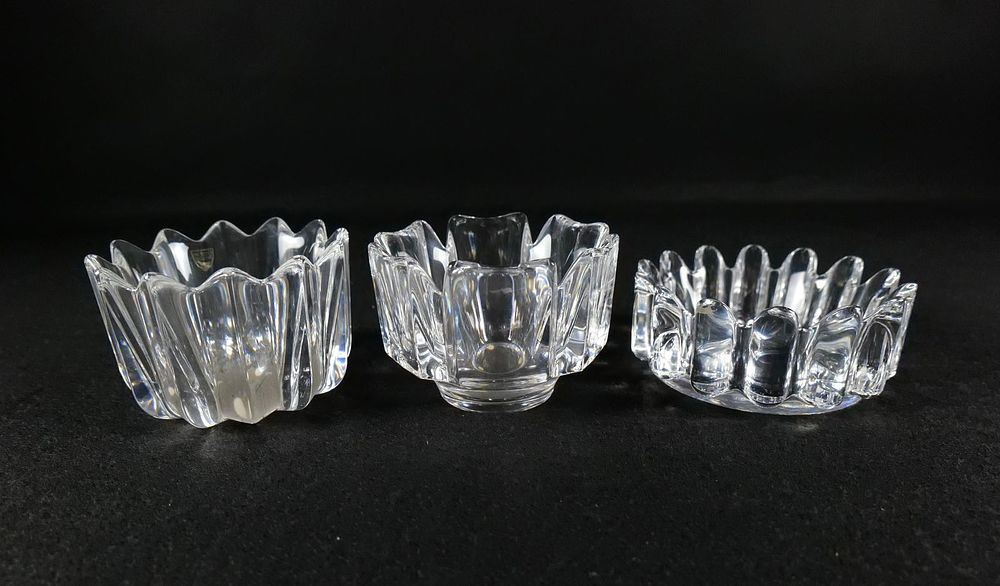 Lot 317: Lot of 3 Orrefors Crystal Bowls