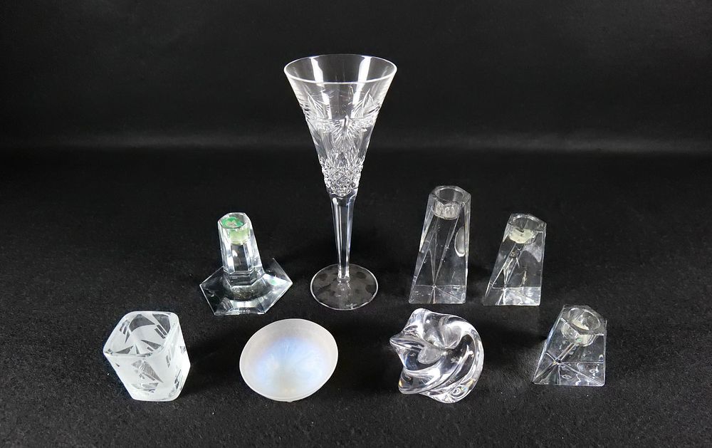 Lot 325: Lot of Mixed Crystal and Glass Pieces