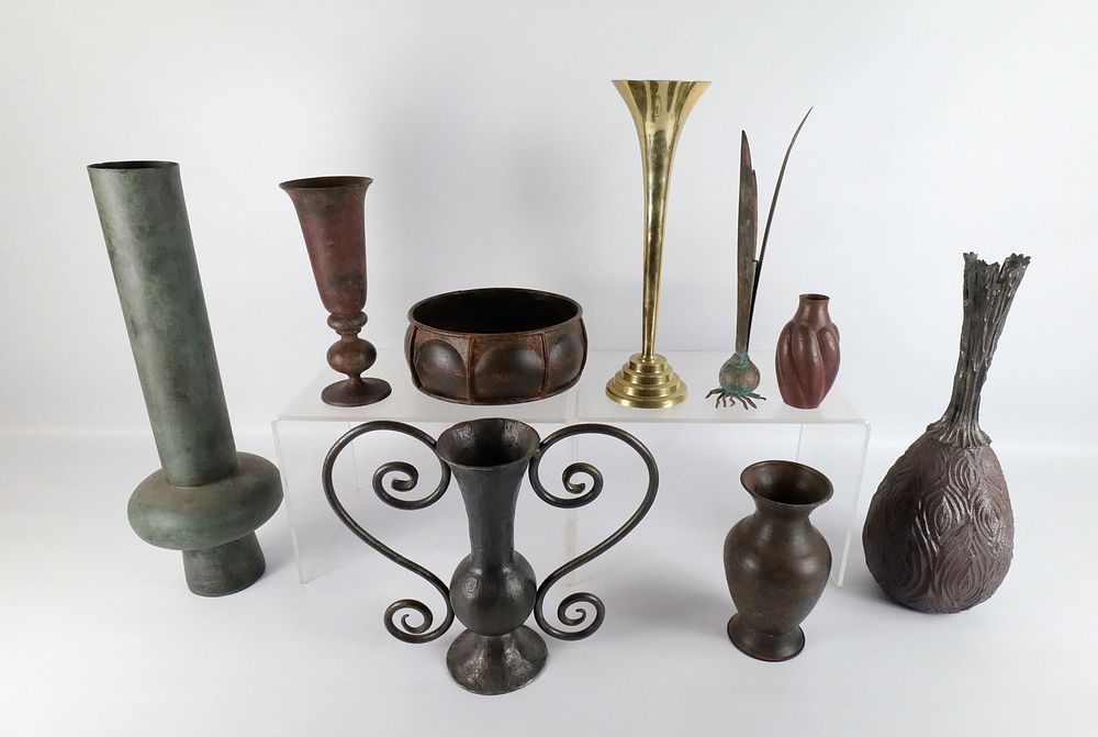 Lot 349: Group Lot of Mixed Decorative Items