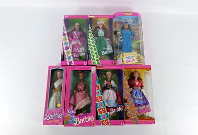 Lot of 7 Barbie Dolls. Including Barbie in India - LEO Mattel Import, Parisian Barbie, German
