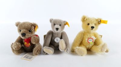Lot of 3 Mohair Steiff Bears. Including Original Teddy bear, and 2 Historic Steiff Miniatures -