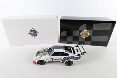 A Exoto Racing Legends 1:18 Scale Porsche 935 Turbo 1976 Dijon 6 Hrs (Stommelen.Schurti), RLG1810 A Exoto Racing Legends 1:18 Scale Porsche 935 Turbo 1976 Dijon 6 Hrs (Stommelen.Schurti), RLG1810