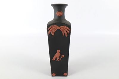 Wedgwood Black Jasperware and Terracotta Egyptian Vase. Measures 7" tall x 2" wide. All
