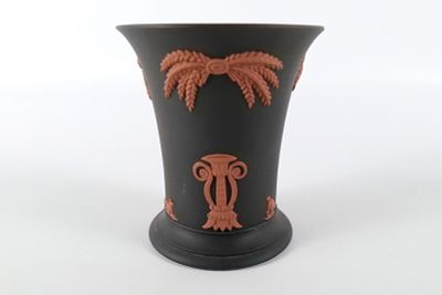 Wedgwood Black Jasperware and Terracotta Vase. Measures 3.75" tall x 3.5" wide. All invoices