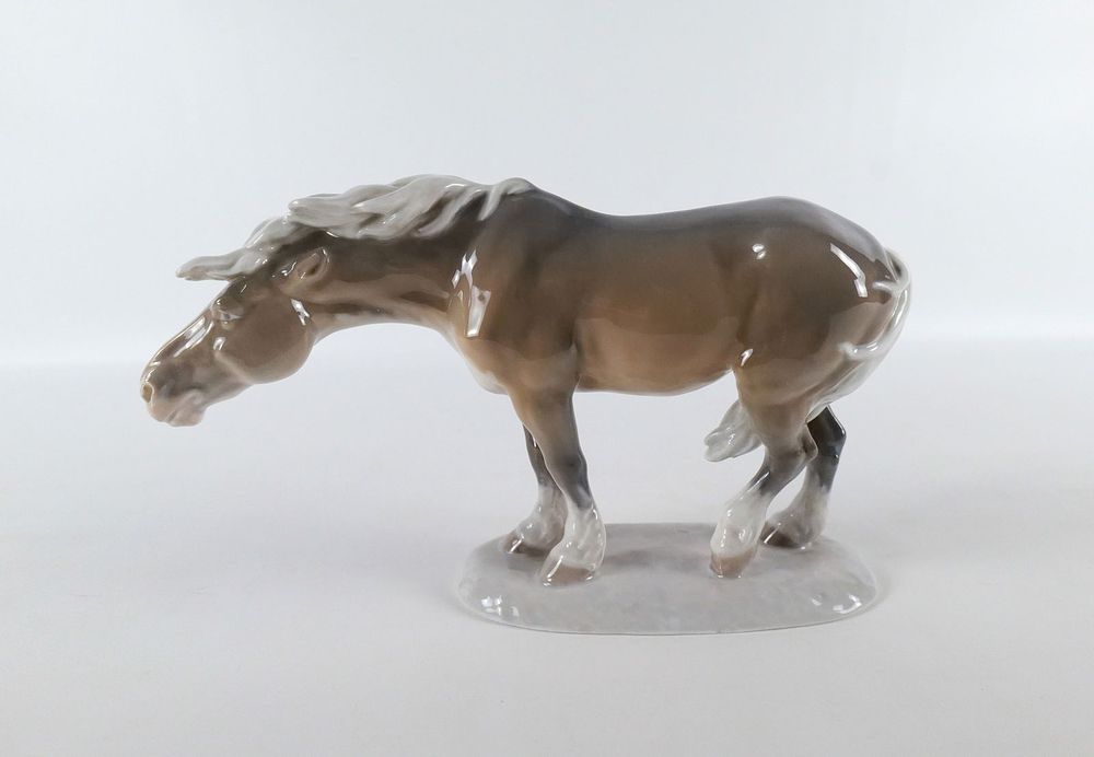 Lot 153: Royal Copenhagen Horse Figurine