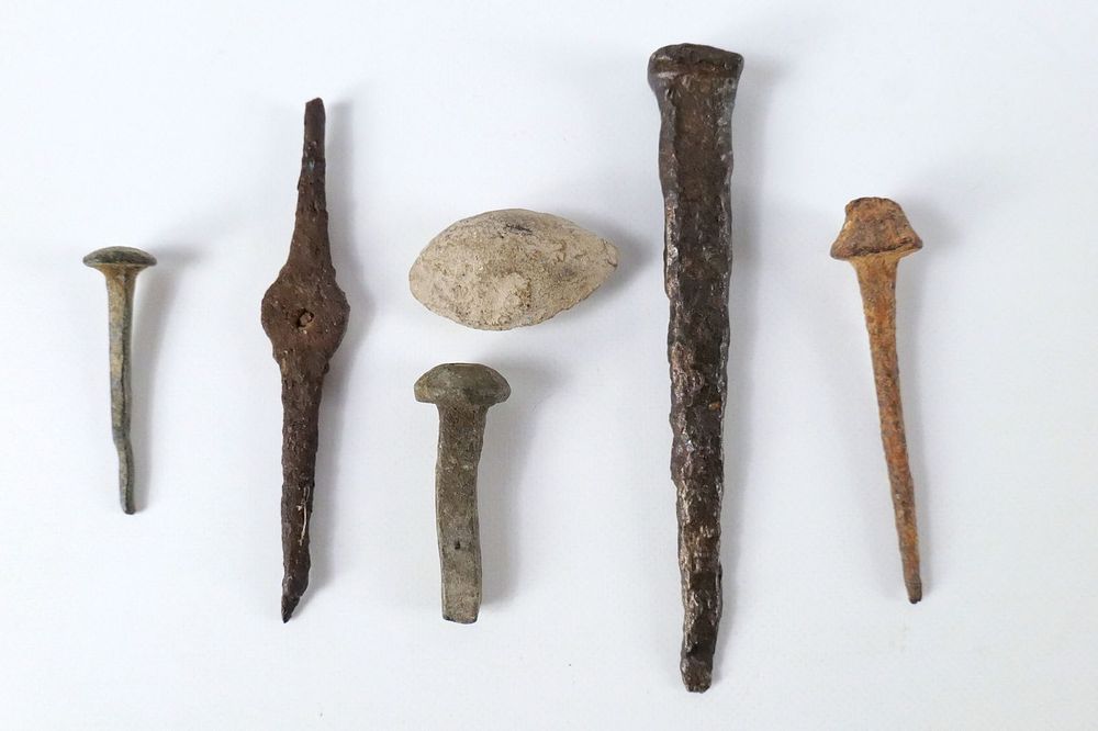 Lot 248: Lot of Assorted Antiquity Relics