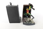 Lot of 2 DC Batman Bookend Sets. Including DC Comics Monogram Batman and Superman Polyresin Image - 5