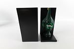 Lot of 2 Green Lantern Sculpted Resin Bookends. Both come with original boxes. Largest set Image - 3