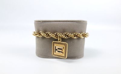 Vintage 12K Gold Filled Bracelet. The lot includes a vintage 12K gold filled bracelet 