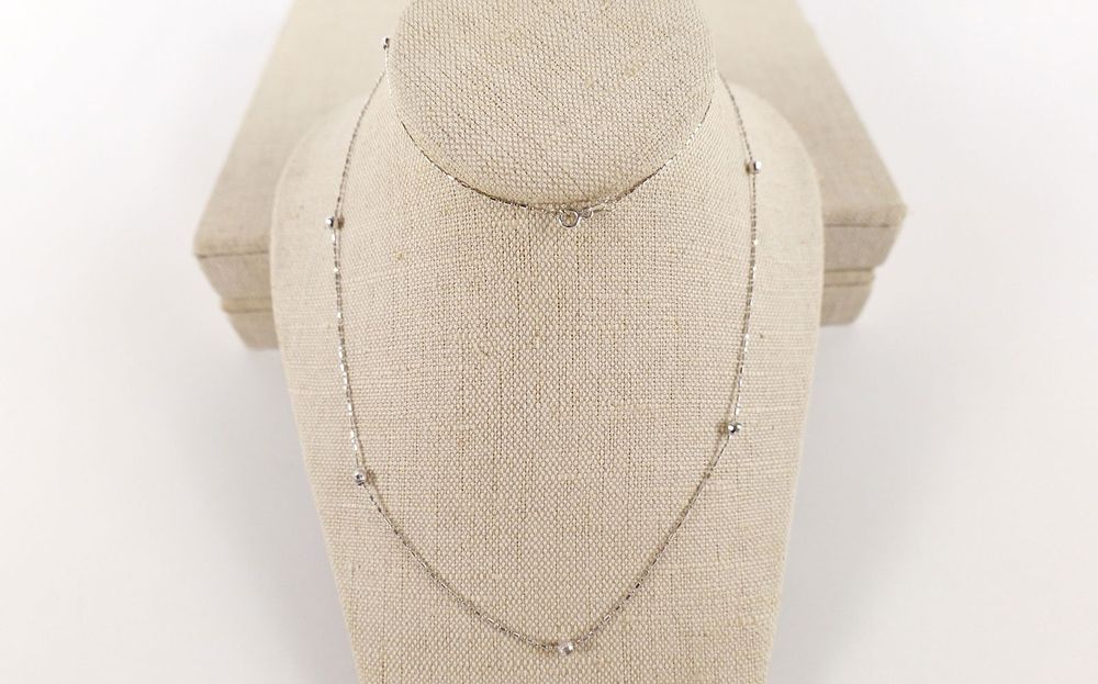 Lot 158: 14K White Gold Italian Made Necklace