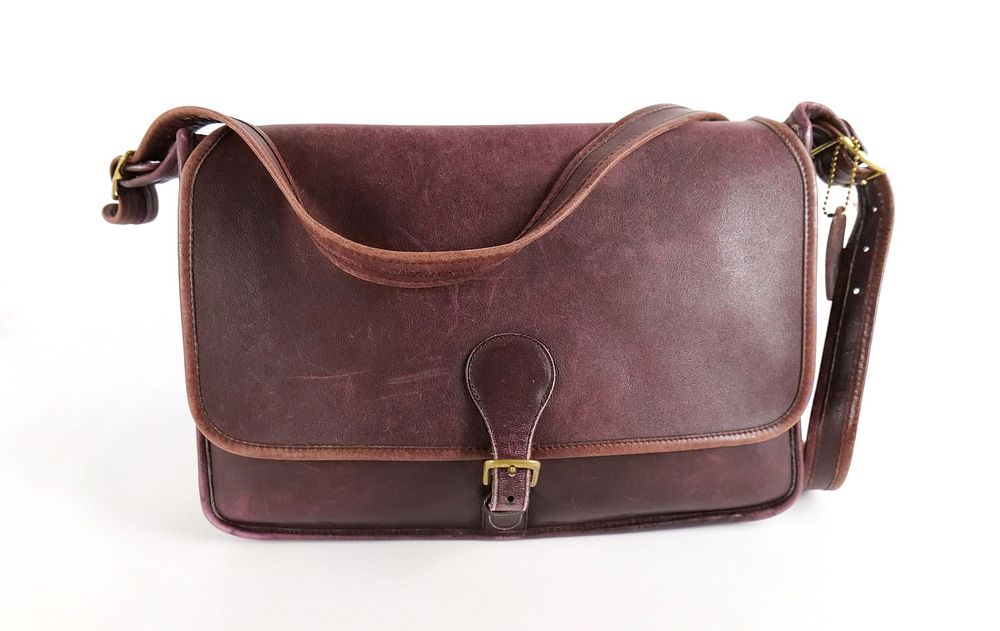 Lot 178: Vintage Burgandy Leather Letter Brief