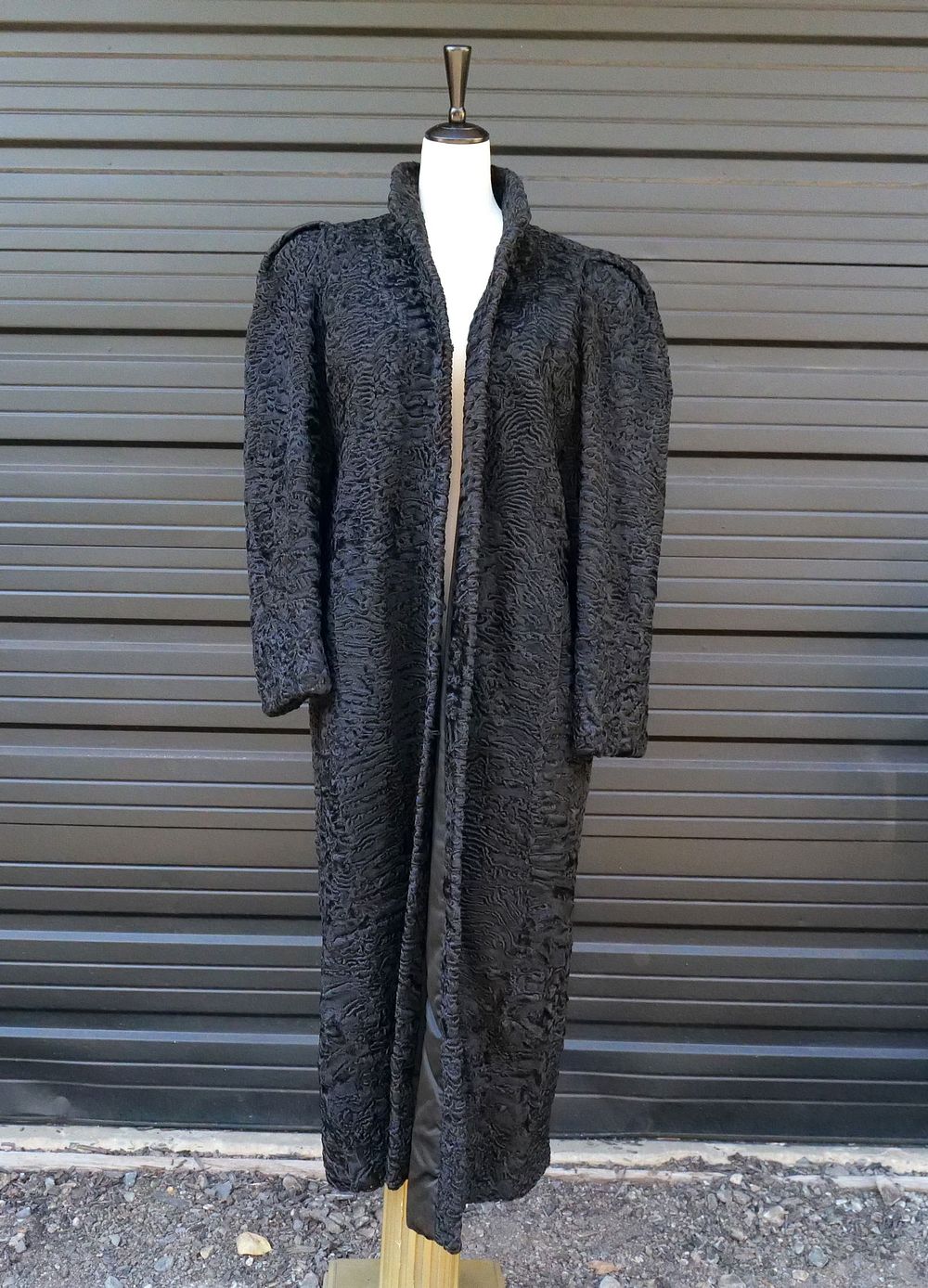Lot 181: Vintage Lamb Fur Coat