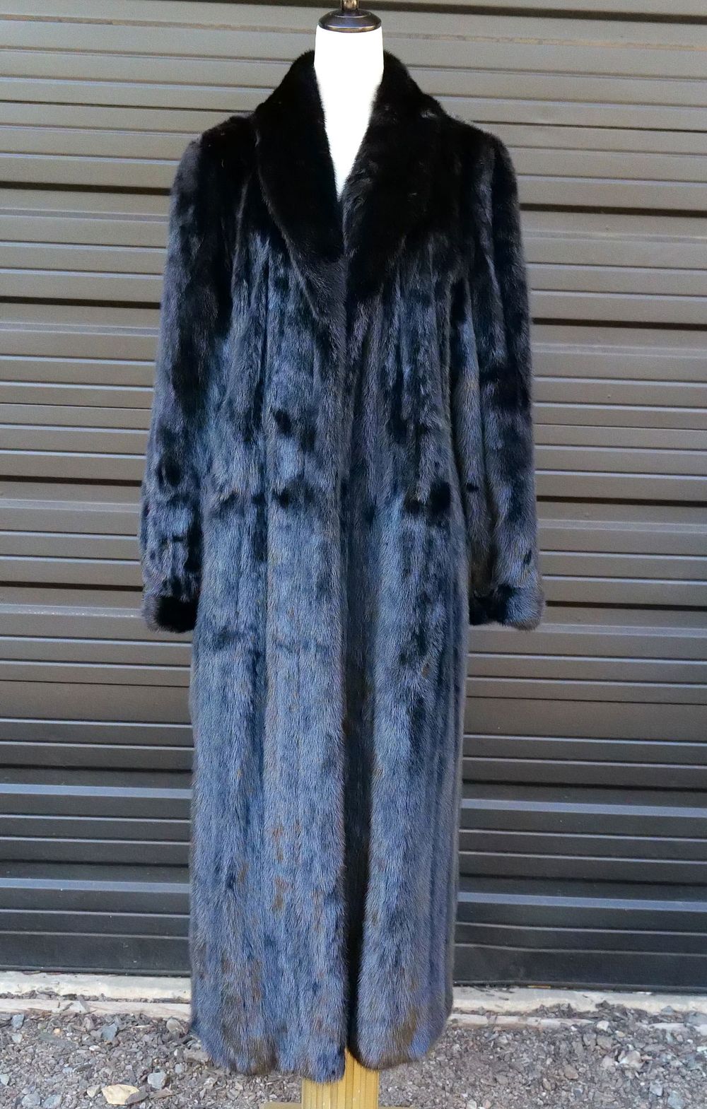 Lot 187: Vintage Mink Full Length Fur Coat