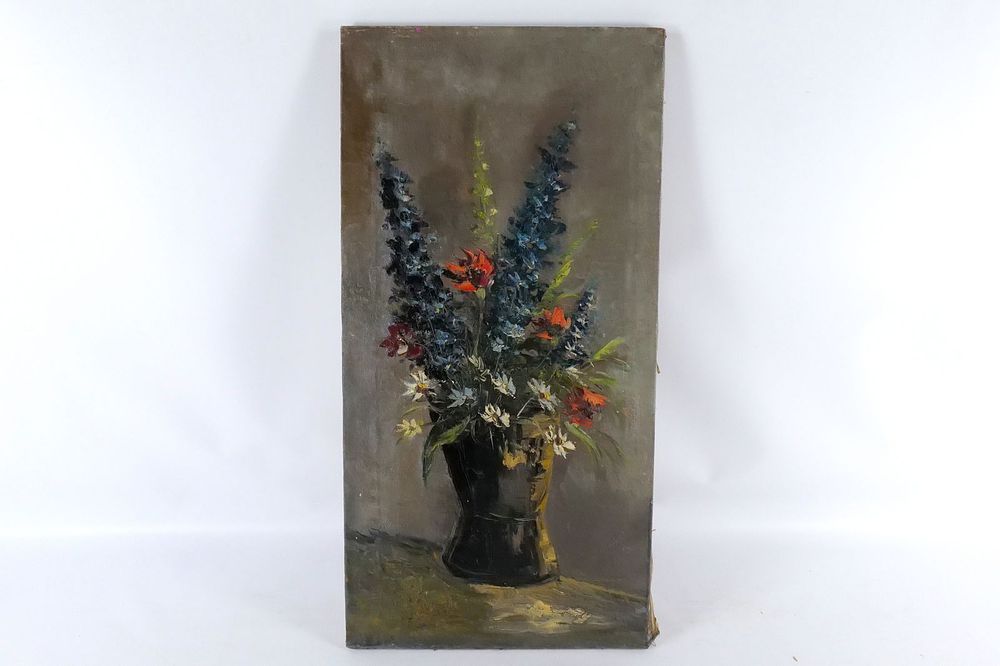 Lot 251: Oil on Canvas depicting  a Still Life