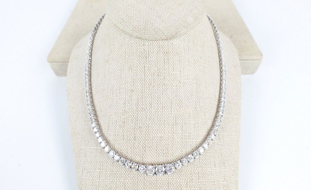 Lot 374: 14K White Gold Diamond Necklace