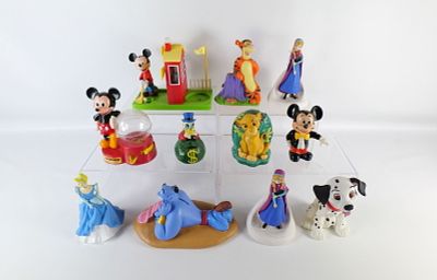 Lot of Disney Plastic Character Banks. Including Anna, Mickey Playing Golf, Uncle Scrooge 