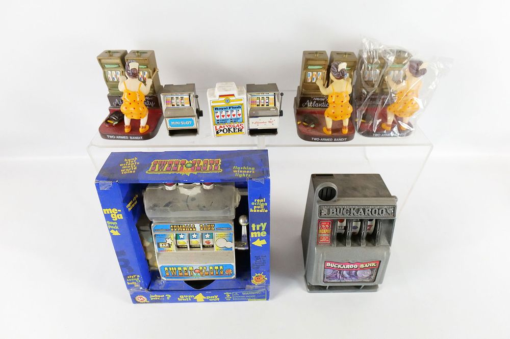 Lot 221: Group Lot of Novelty Slot Machine Banks