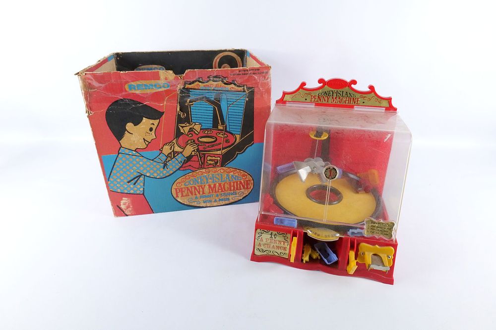 Lot 229: Remco Coney Island Penny Machine