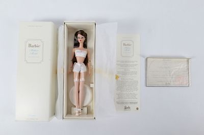 Lingerie #2 Silkstone Limited Edition Barbie Doll - Fashion Model Collection - Brunette. New in 
