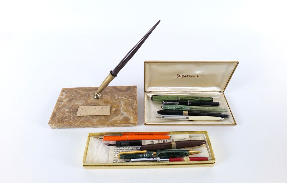 Lot 208: Group Lot of Pens