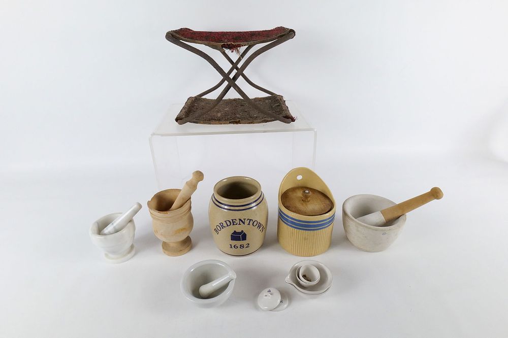 Lot 222: Group Lot of Vintage and Antique Collectibles