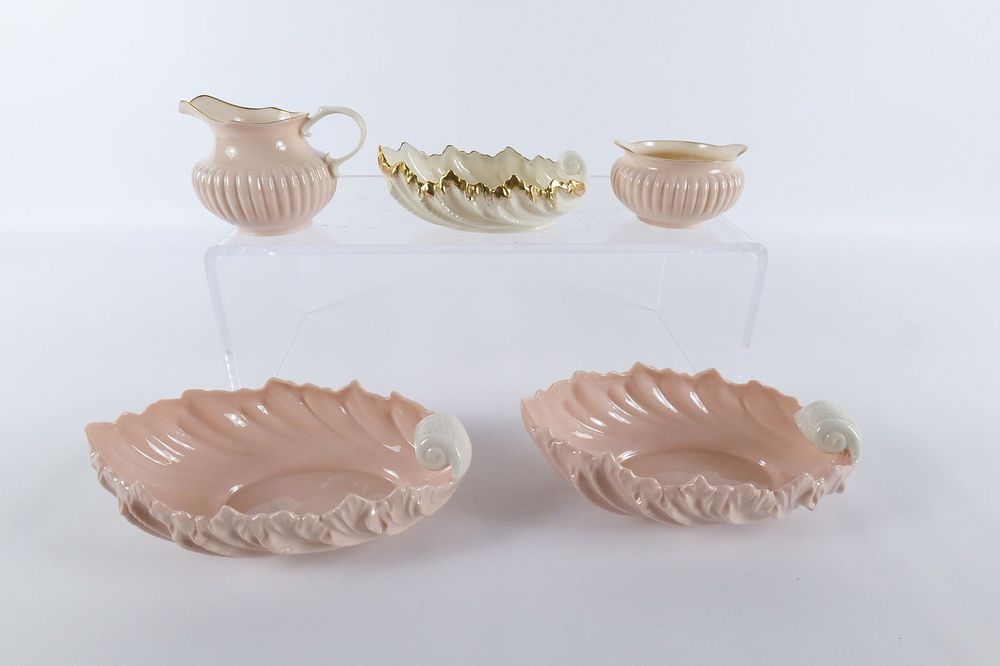 Lot 244: Lot of Lenox Pieces