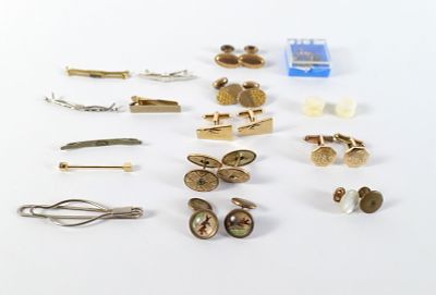 Lot of Assorted Cufflinks and Tie Bars. Including Simmond Tie Bar, Essex Crystal Cufflinks with 