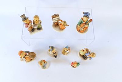 Lot of 9 Goebel Hummel Figures. All TMK 6. Including Goodbye #153/0, Duet #130, Sweet Music 