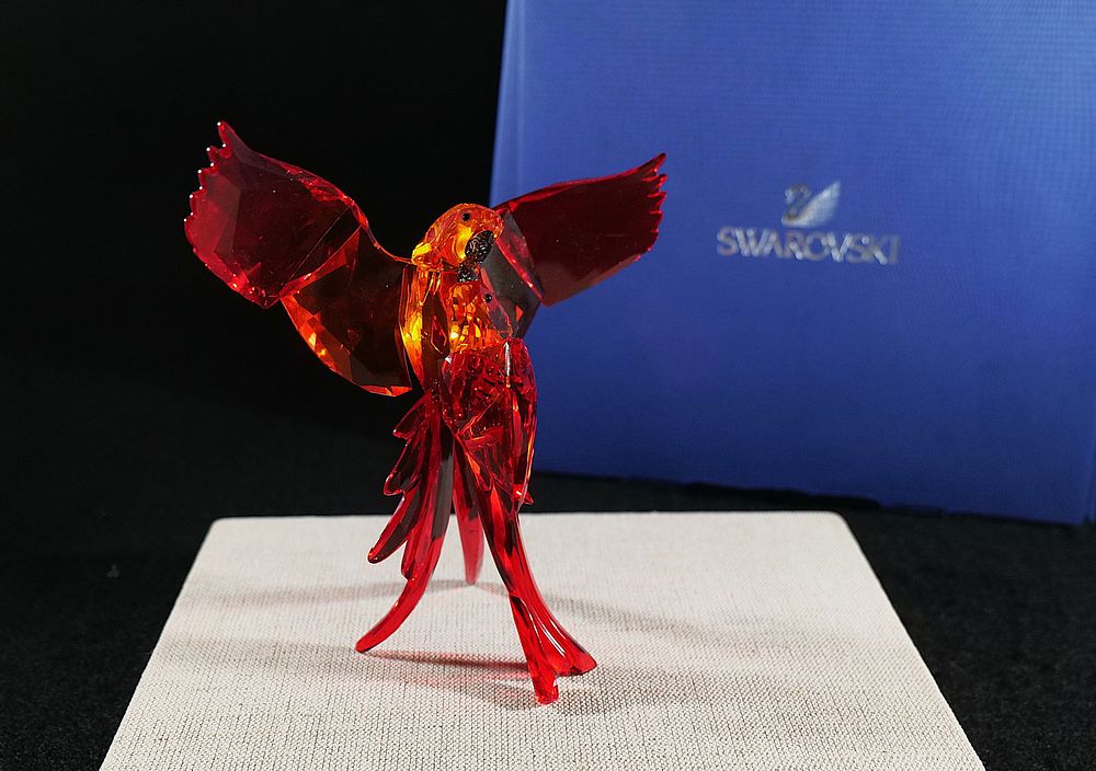 Lot 192: Swarovski Crystal Red Parrots Figurine