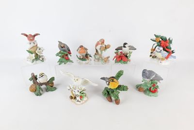 Lot of 10 Lenox Bird Figurines. Holiday Themed. Including Blackburnian Warbler, Female Kinglet 