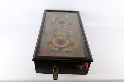 1932 Bally Screwy Tabletop Pinball Machine. Coin Slide needs some grease but works. Plunger 