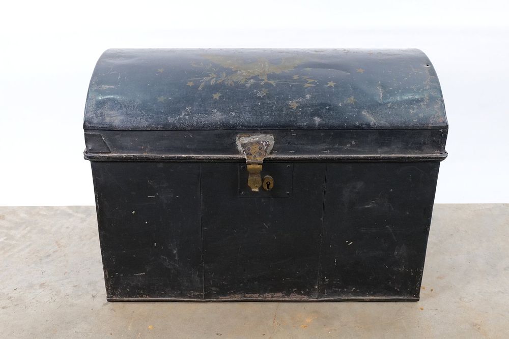 Lot 193: Antique Dome-Top Metal Steamer Trunk - Patriotic Gold Eagle and Stars
