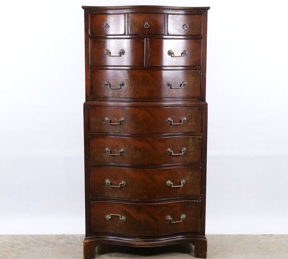 Lot 205: Mid-20th Century American Mahogany Serpentine Chest-on-Chest