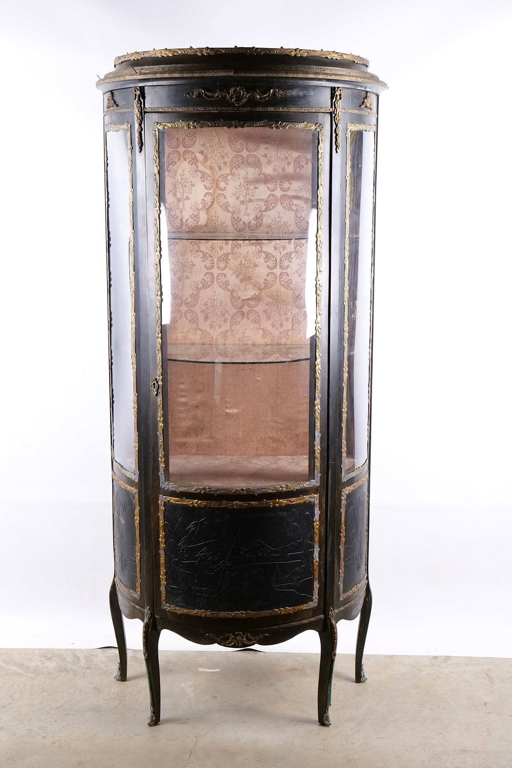 Lot 231: Antique French Louis XV Style Black and Gold Curio Cabinet