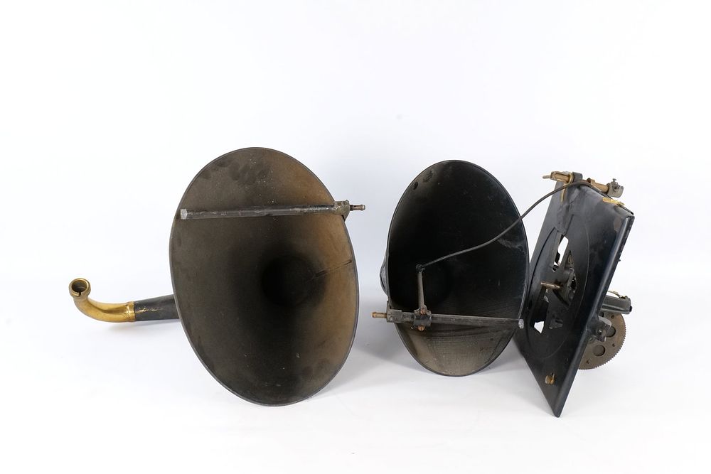 Lot 251: Antique Edison Amberola Cylinder Phonograph Parts Lot
