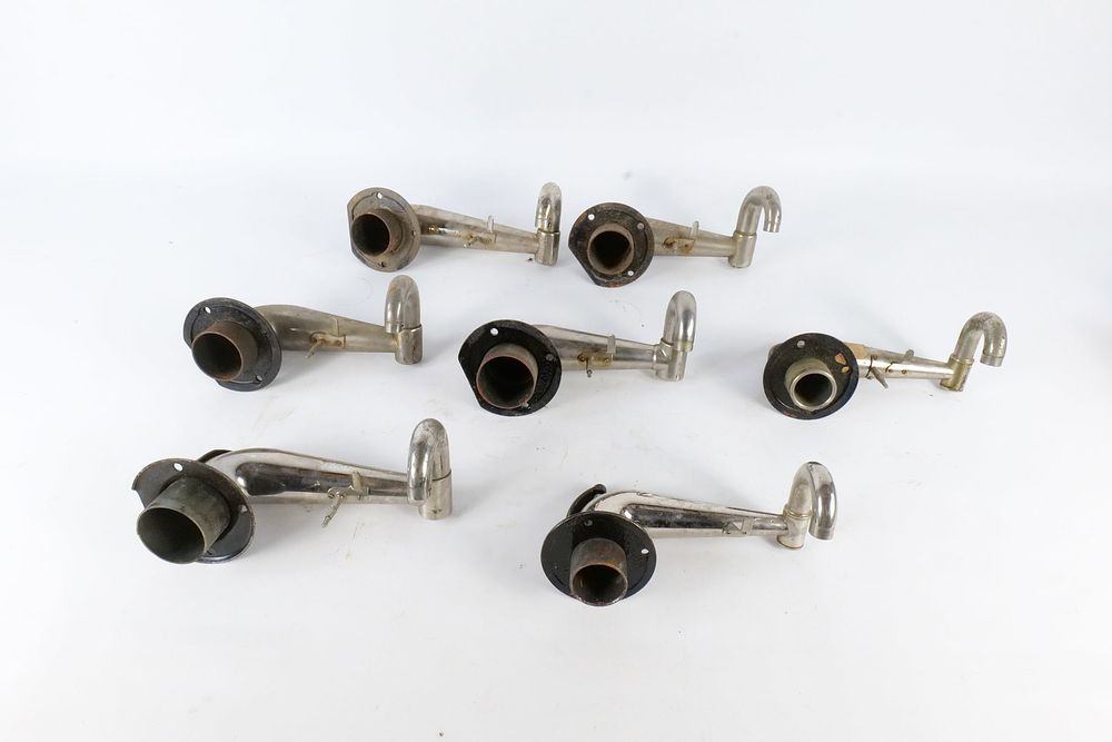 Lot 258: Lot of Vintage Phonograph Tonearms & Parts