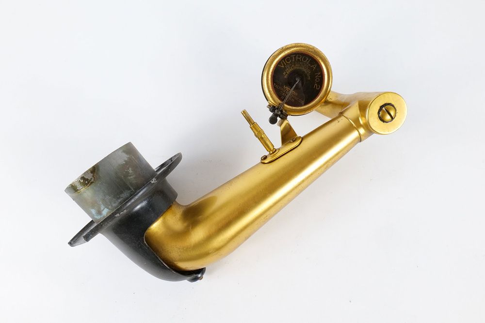 Lot 261: Antique Victor Victrola No. 2 Reproducer & Gold Plated Tone Arm Assembly